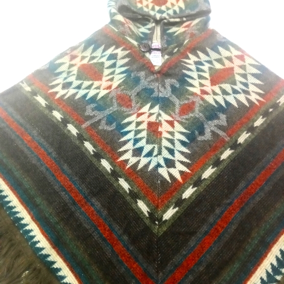 Hooded Western Aztec Poncho - Picture 2 of 6